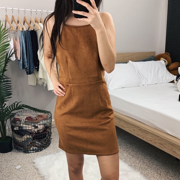 Camel Halter Dress - Picture 5 of 7